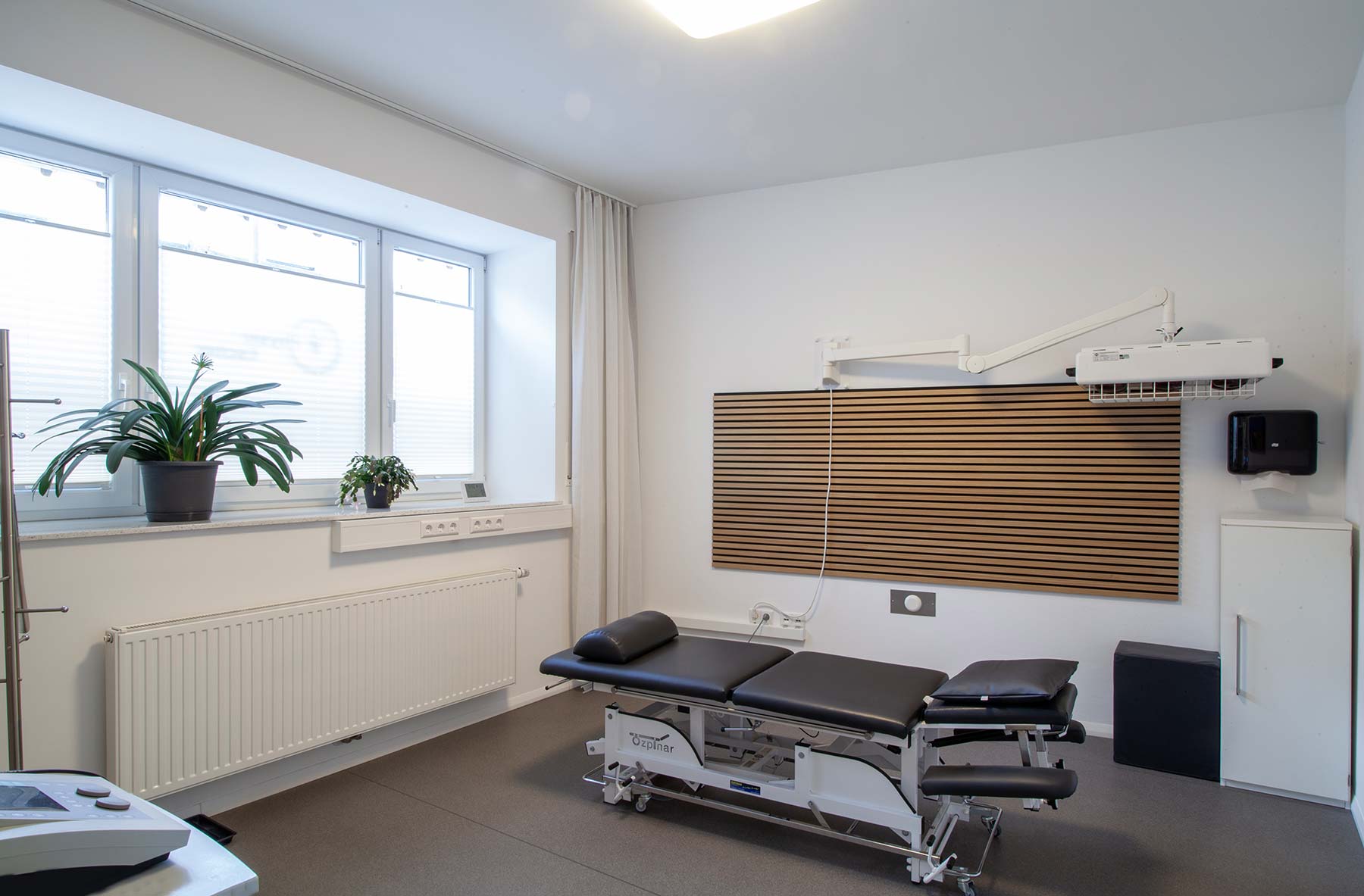 bahandlungsraum Therapie Raum Escher